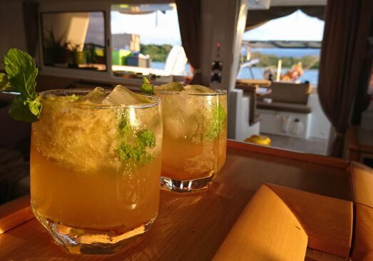 san-blas-mojitos-catamaran-Lagoon-500